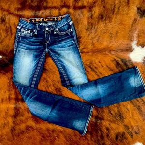 FREE SHIPPING Rock Revival Women’s Jeans Size 28
